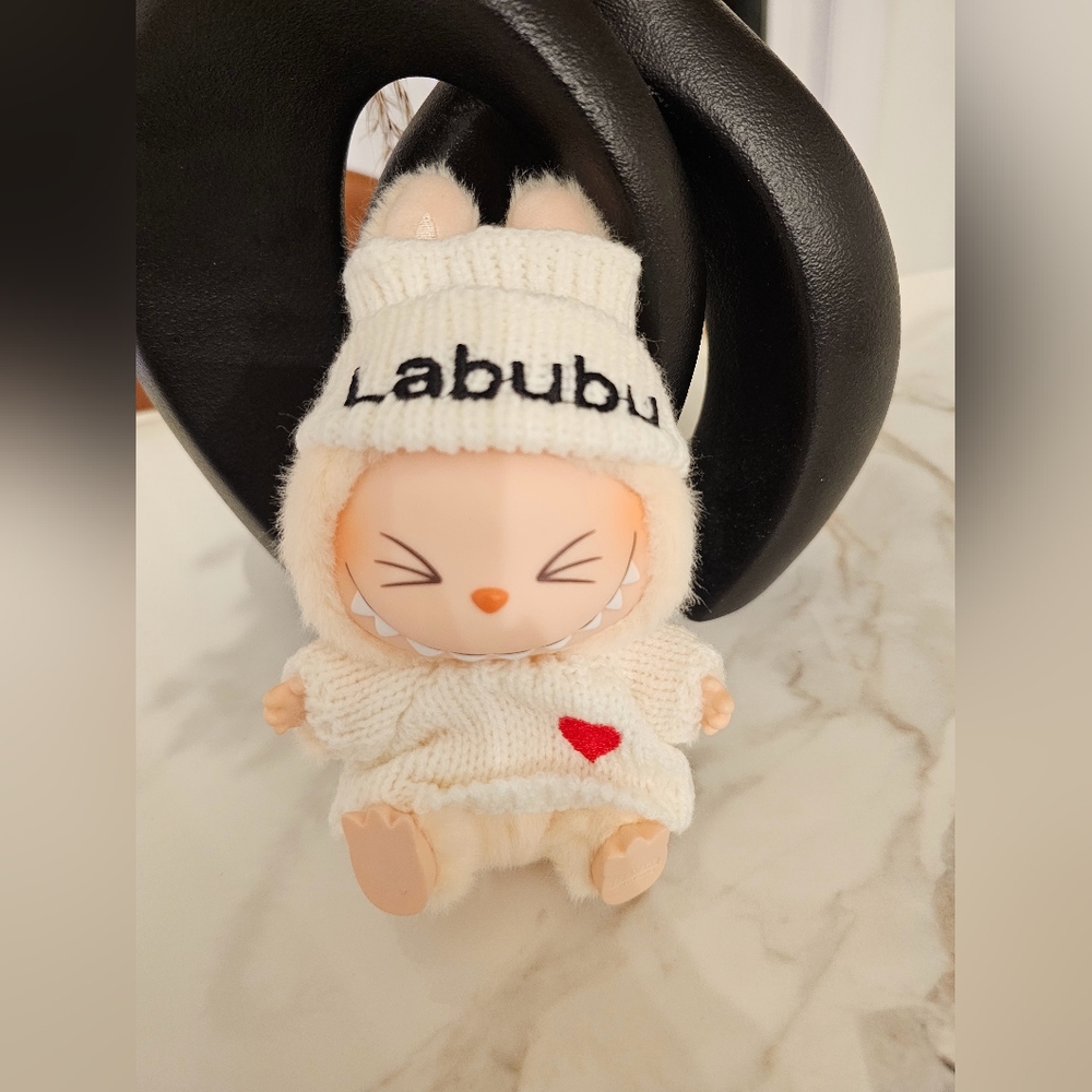 Labubu White Sweater w/Red Heart ❤️